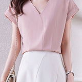 Commuter Elegant T-Shirt