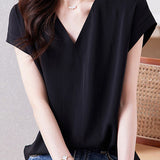 Commuter Elegant T-Shirt