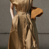 Round neck short sleeve button-up dress