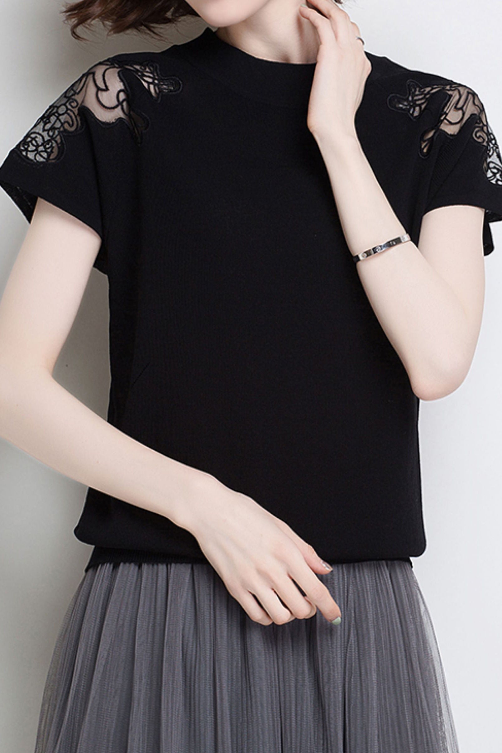 Lace Hollow-Out Knit Short-Sleeve T-Shirt - liwisi