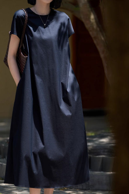 Elegant French Minimalist Solid Color Dress - liwisi