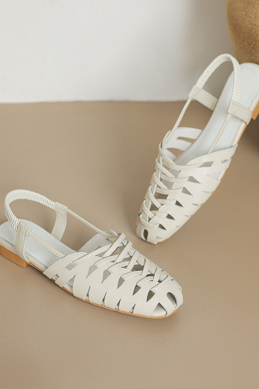 Fashionable Woven Hollow Flat Sandals - liwisi