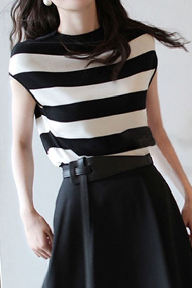 Elegant Office-Ready Striped Top & A-Line Skirt Set - liwisi