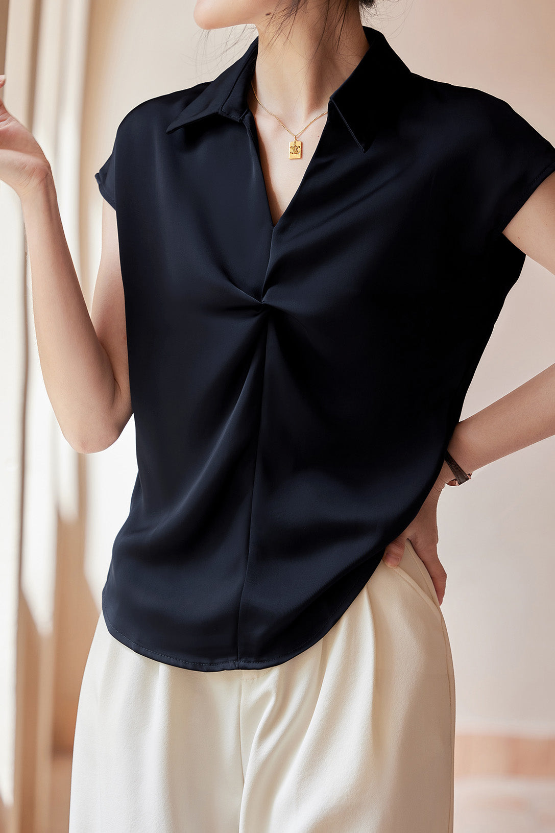 Elegant Polo-Collar Sleeveless Unique Shirt - liwisi