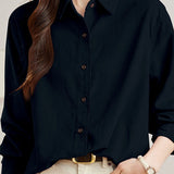 Fashionable and versatile commuter shirt