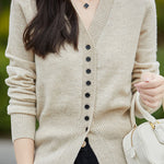 Early autumn gentle V-neck knit cardigan - liwisi