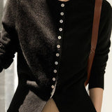 Early autumn fashionable and gentle long-sleeve sweater