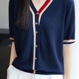 Fashionable and simple color-blocking knit sweater
