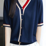 Fashionable and simple color-blocking knit sweater