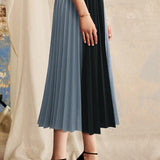 Stylish Versatile Color-Block Pleated Skirt - liwisi