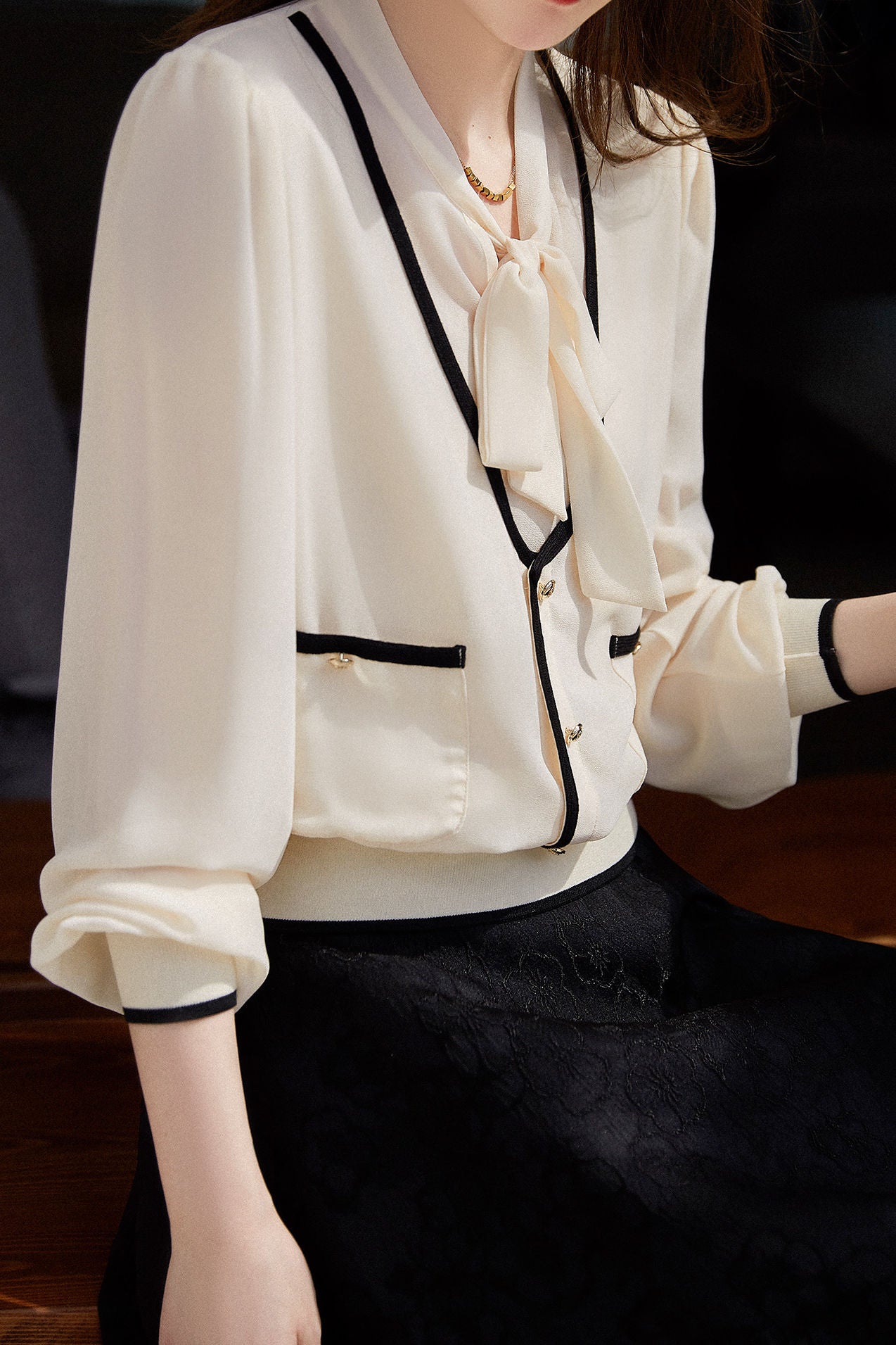 Elegant Flowy Collar Color-Block Faux Two-Piece Shirt - liwisi