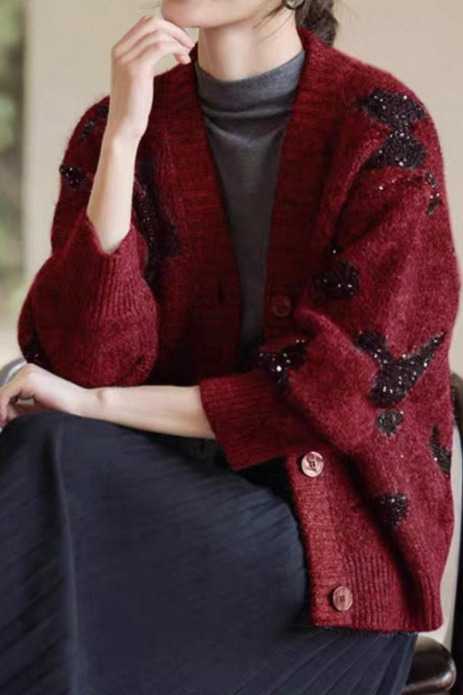 Elegant and Relaxed Yarn-Dyed Cardigan with Butterfly Sequins - liwisi