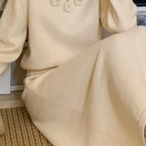 Elegant Exquisite 3D Flower V-Neck Sweater & Skirt Set