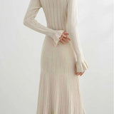 Elegant V-Neck Waist-Cinched Knitted Dress