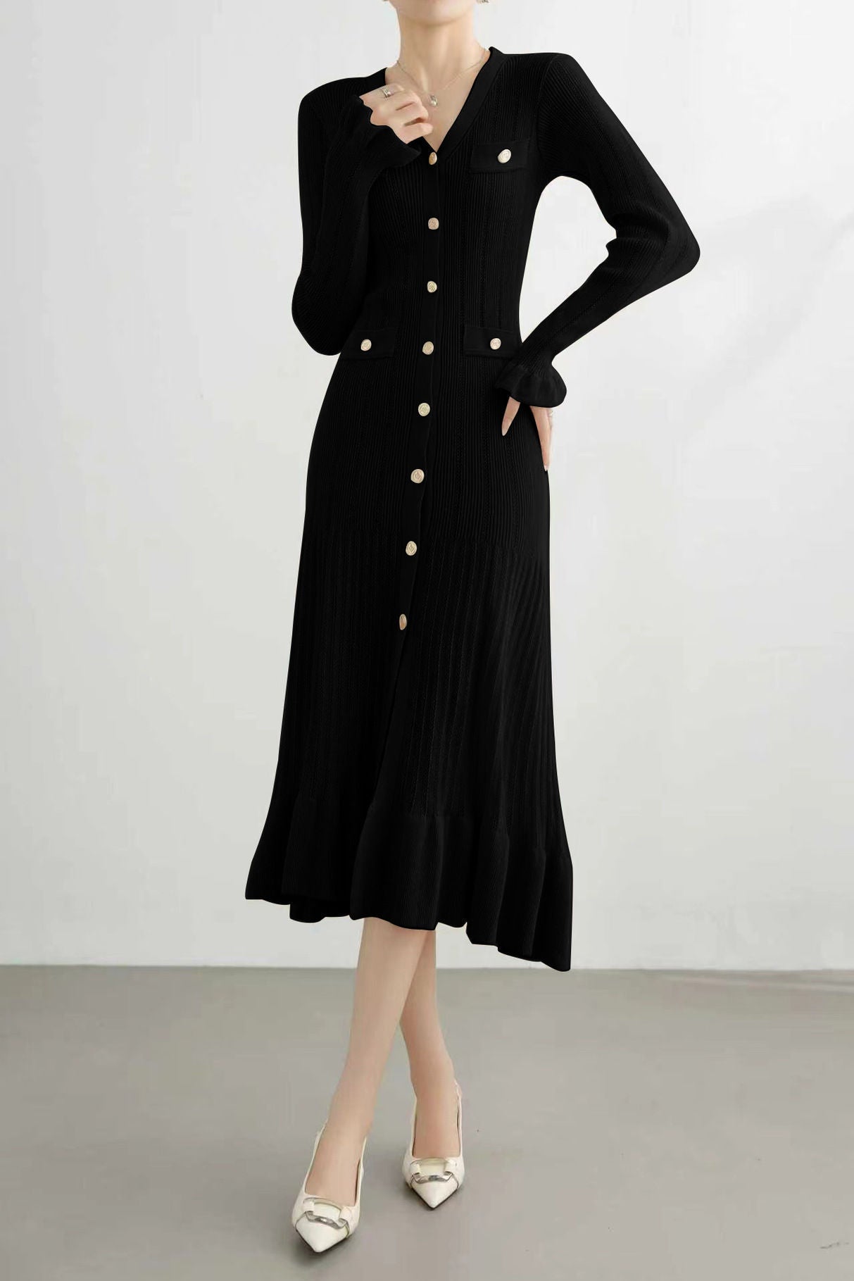 Elegant V-Neck Waist-Cinched Knitted Dress - liwisi