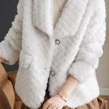 Exquisite Elegant Fur Coat