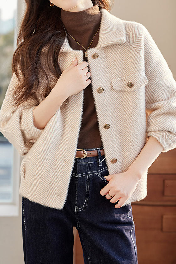 Casual Loose Collared Short Plush Warm Knit Jacket - liwisi