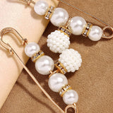 Exquisite Elegant Waist-Defined Pearl Brooch