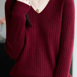 Classic Casual Versatile V-Neck Knit Top
