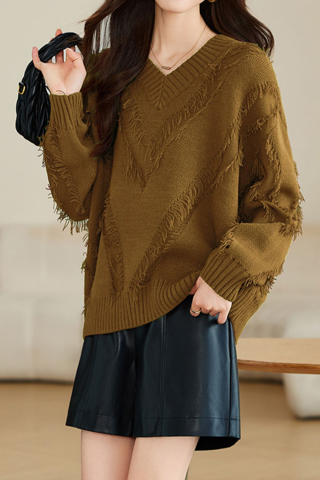 Casual Fashion V-Neck Relaxed Knit Top - liwisi