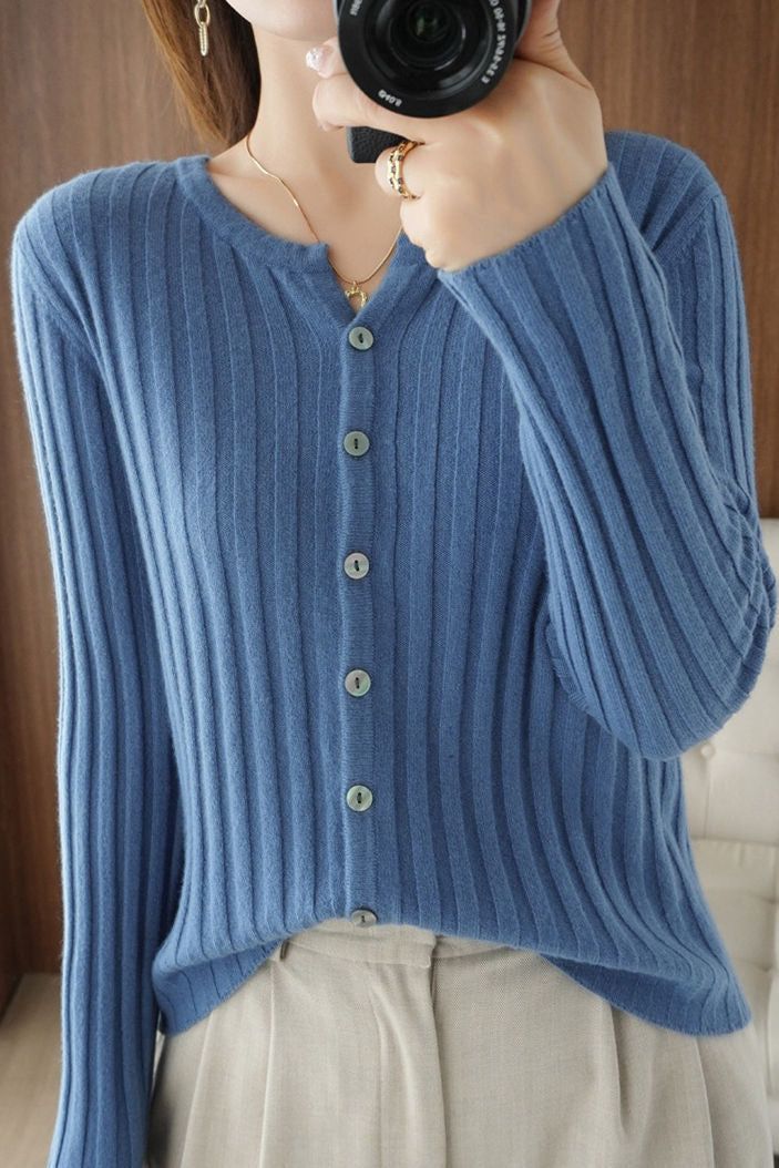 Casual Solid-Color Crew Neck Knitted Cardigan - liwisi