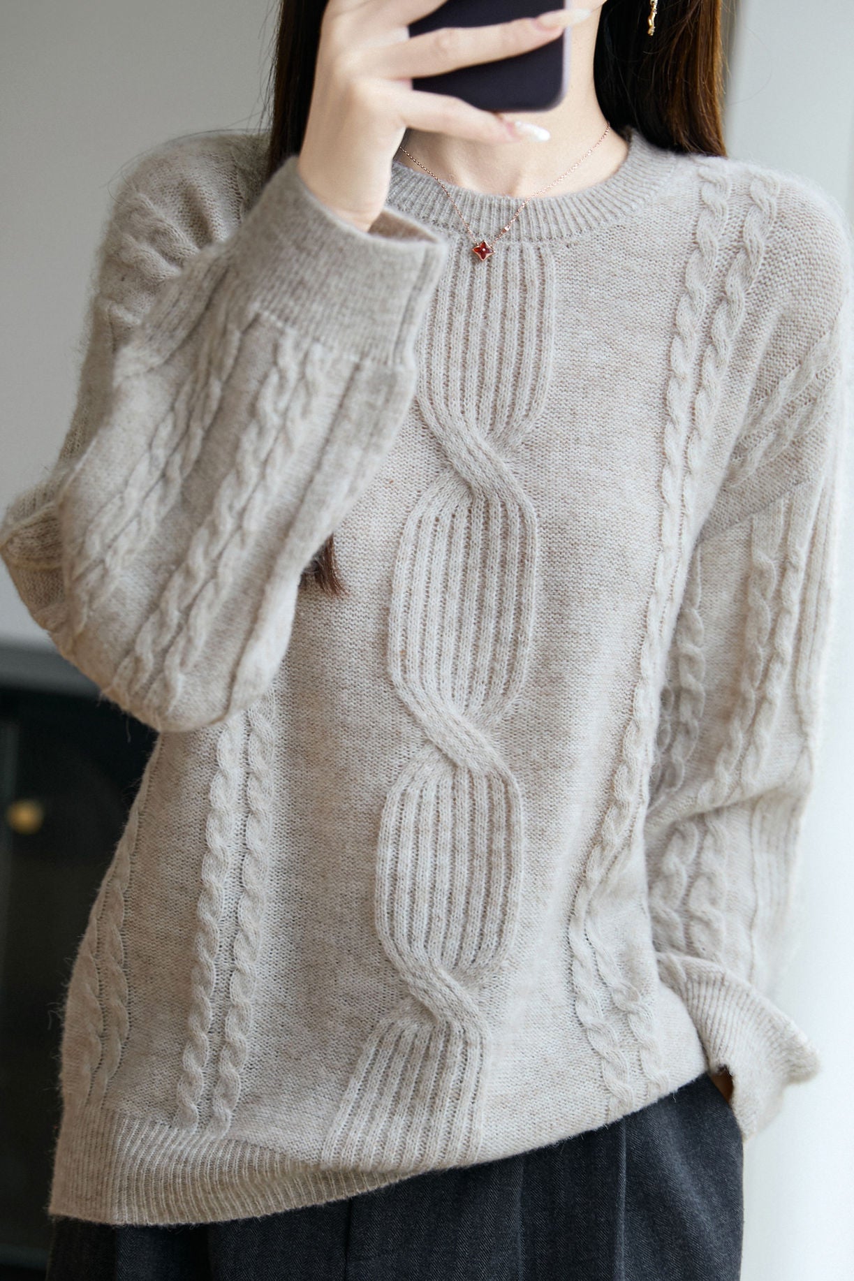 Casual Versatile Solid-Color Crew Neck Pullover Cable-Knit Sweater - liwisi