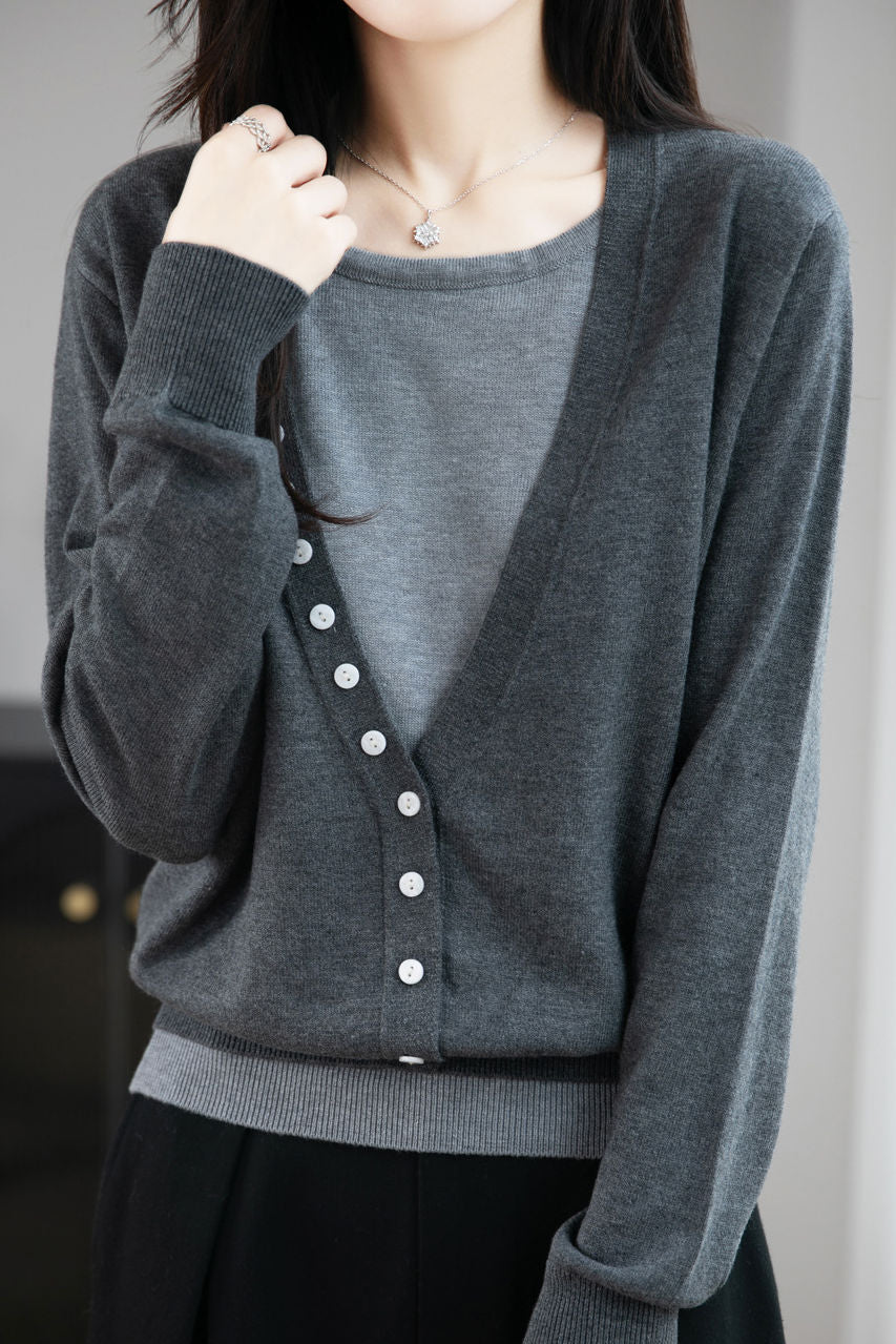 Casual Versatile Paneled Color-Block Fake Two-Piece Knitted Top - liwisi