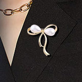 Elegant Temperament Pearl Bowknot Luminous Brooch Pin