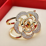 Exquisite Elegant Rhinestone Flower Scarf Belt Buckle