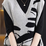Casual V-Neck Color-Block Knitted Vest