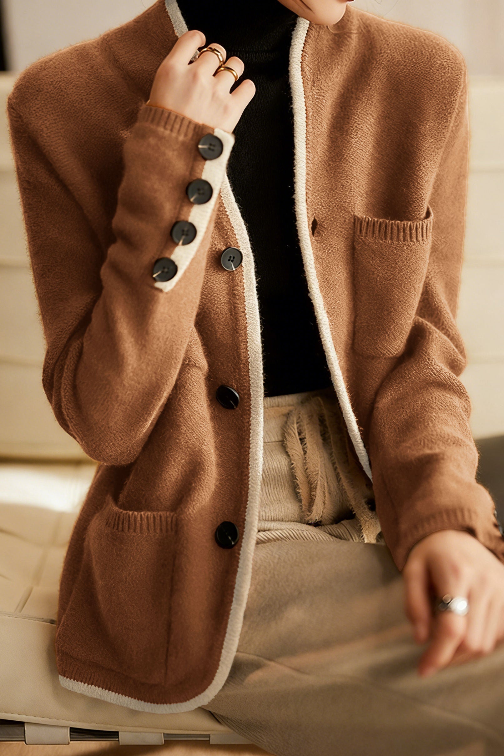 Casual Versatile Color-Block Cardigan with Four Patch Pockets