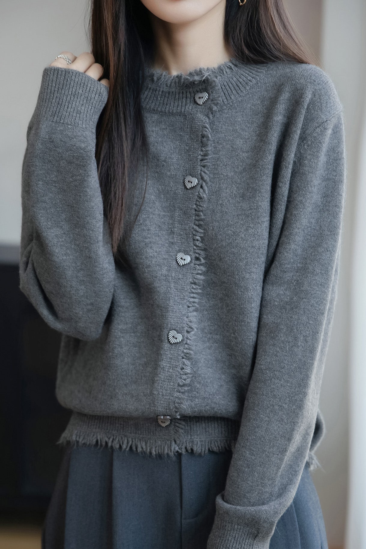 Casual Knit Cardigan with Lace Trimmed Round Neck