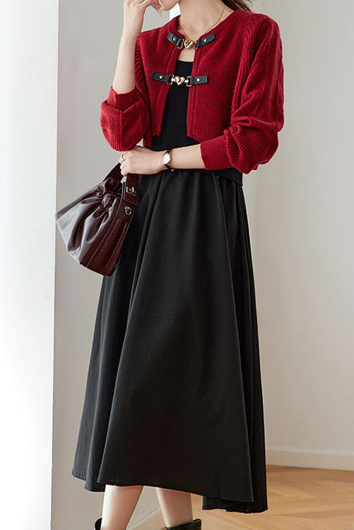 Casual Color-Block Gold Heart Button Knitted Cardigan Dress Two-Piece liwisi Casual Color-Block Gold Heart Button Knitted Cardigan Dress Two-Piece liwisi