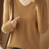 Casual V-Neck Jacquard Solid-Color Knitted Top