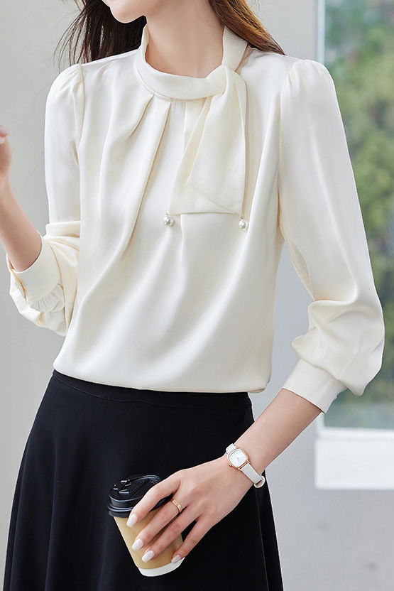 Casual Commuter Bowknot Pearl Tie Shirt