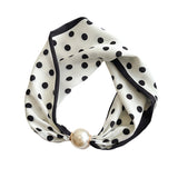 Elegant Pearl Magnetic Buckle Scarf