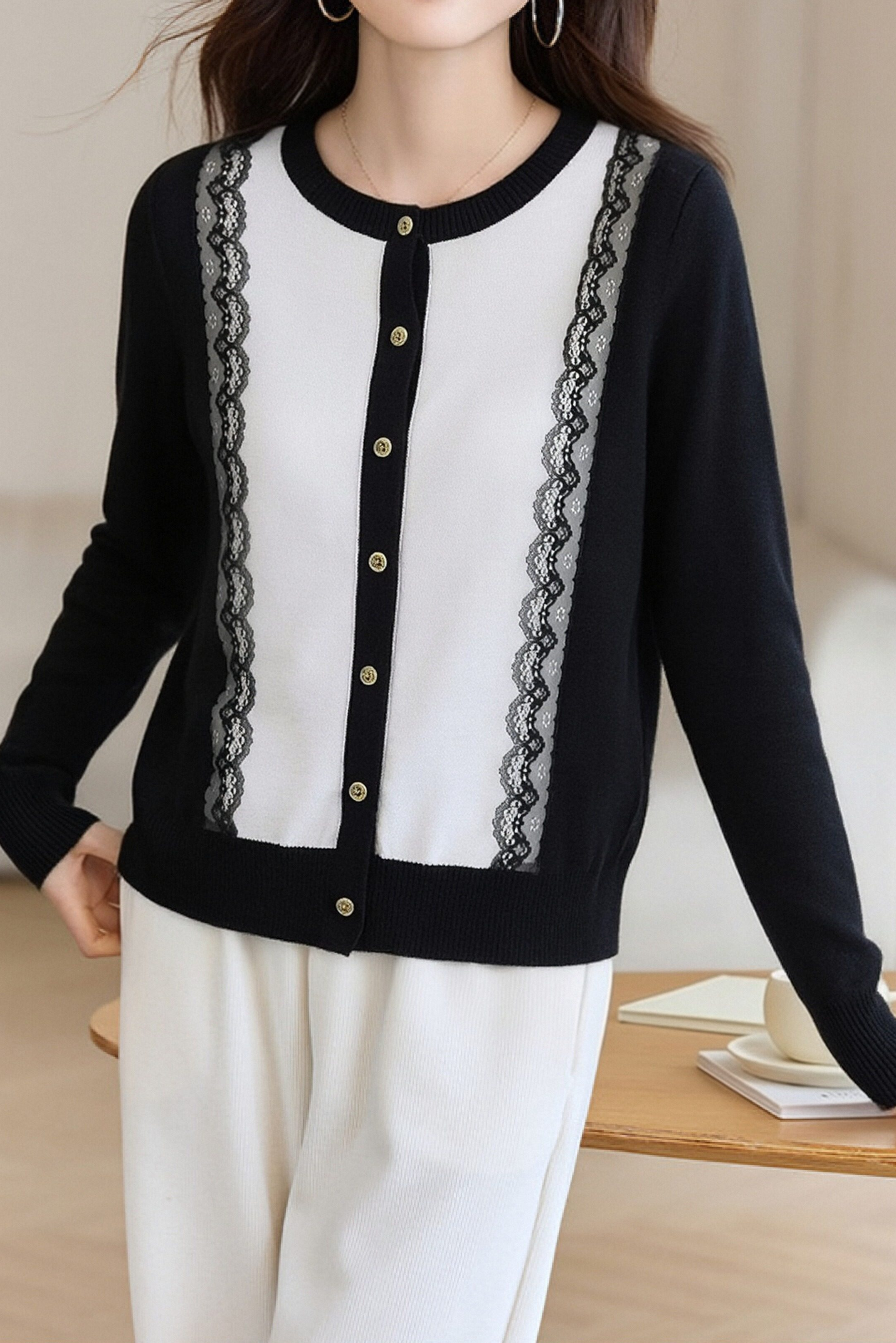 Casual Lace Knitted Cardigan - liwisi