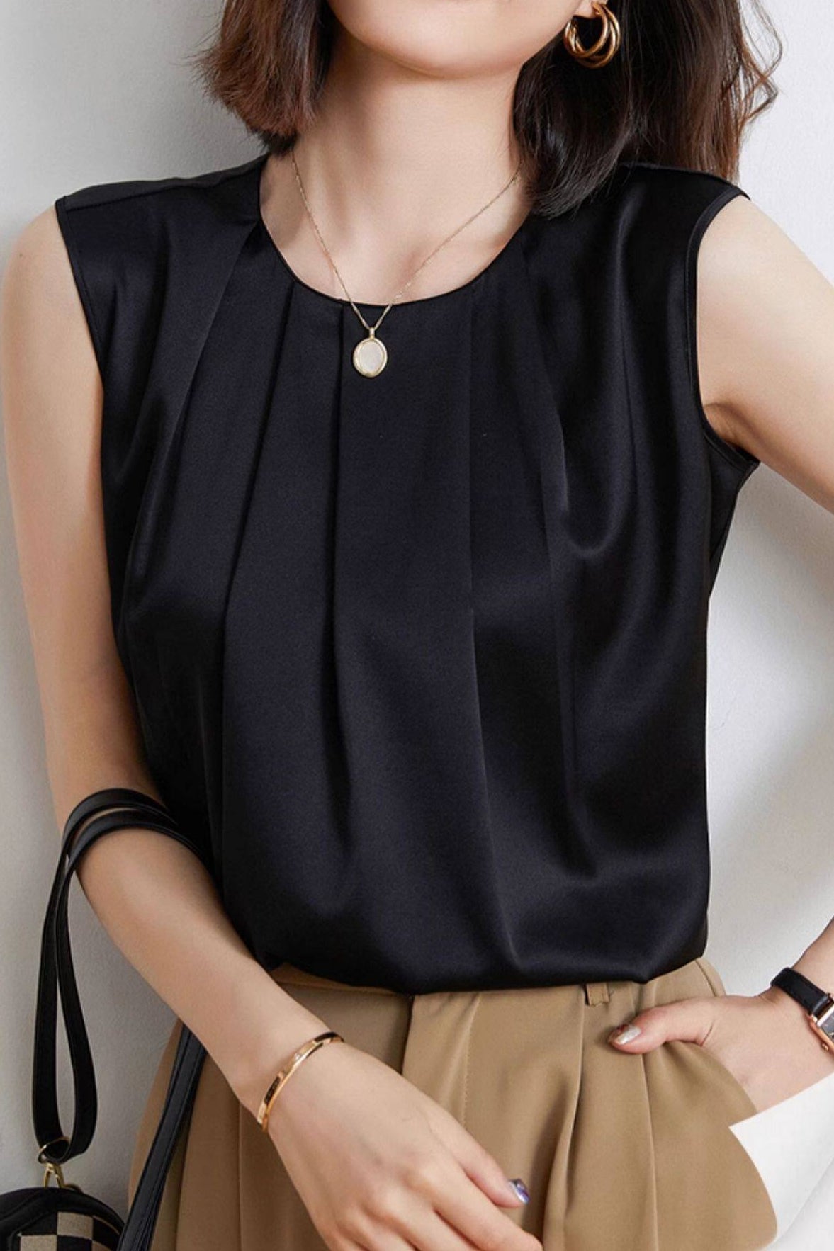 Commute Pleated Satin Sleeveless Shirt - liwisi