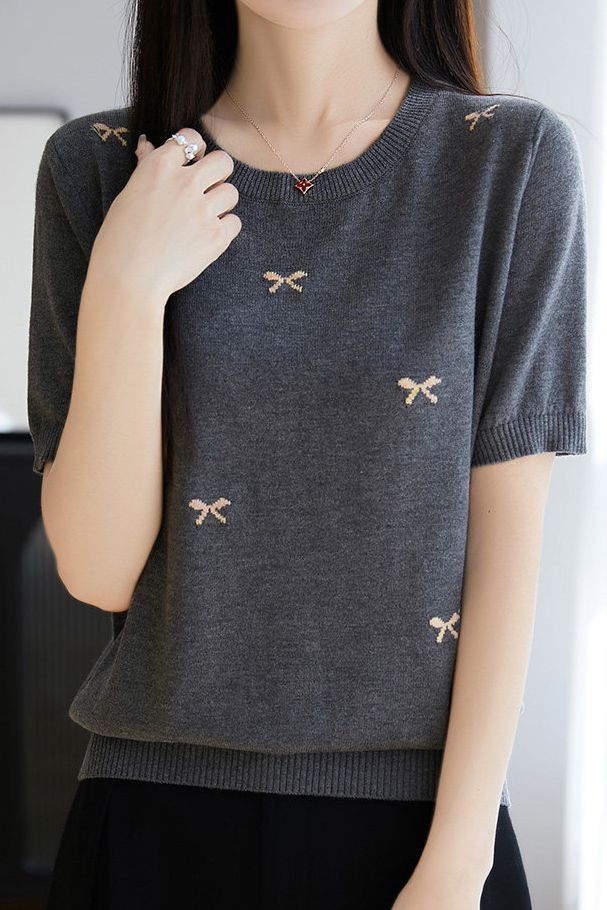 Casual Butterfly Round Neck Short Sleeve Knit Top - liwisi
