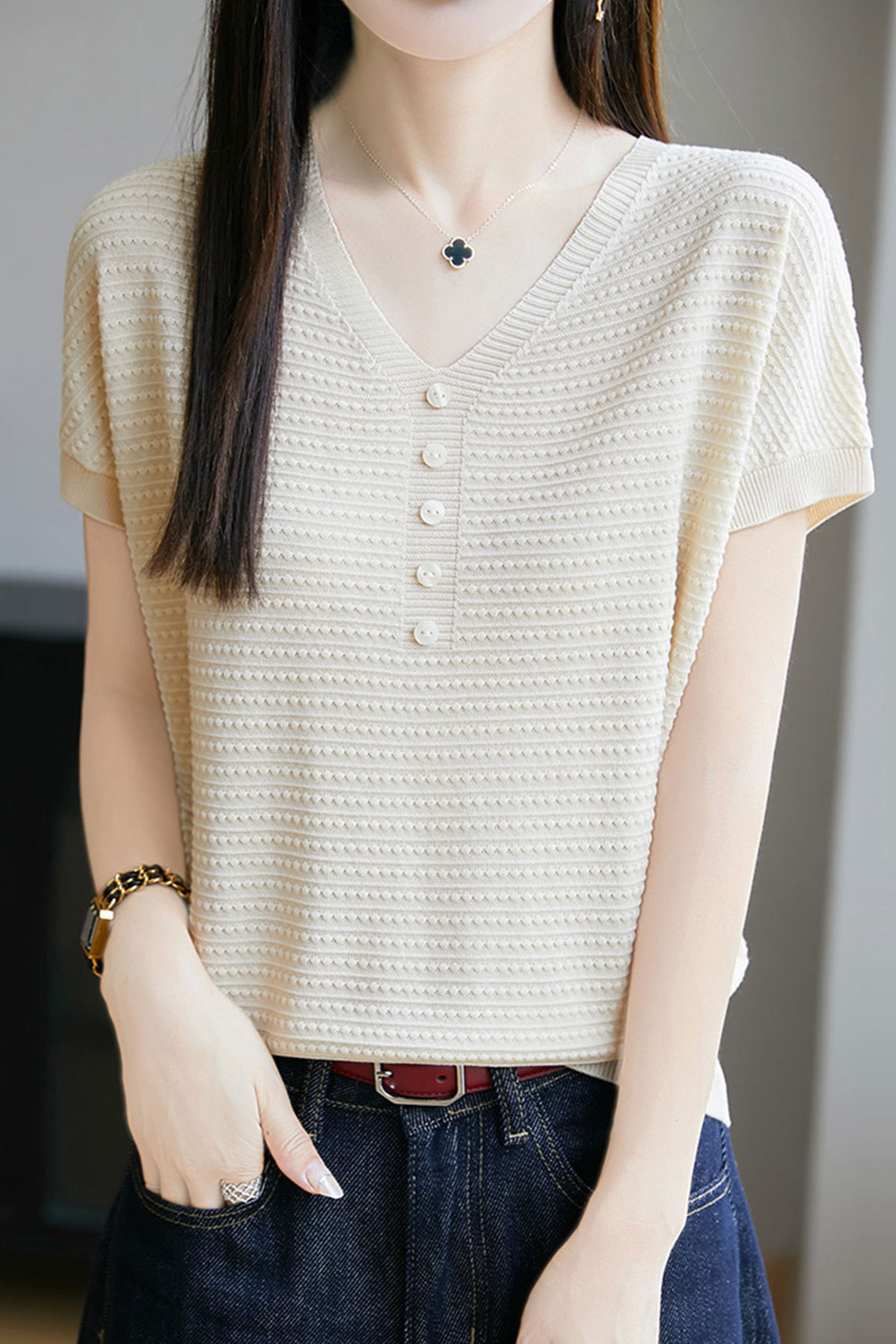Casual Three-Dimensional Dot V-Neck Knit Top - liwisi