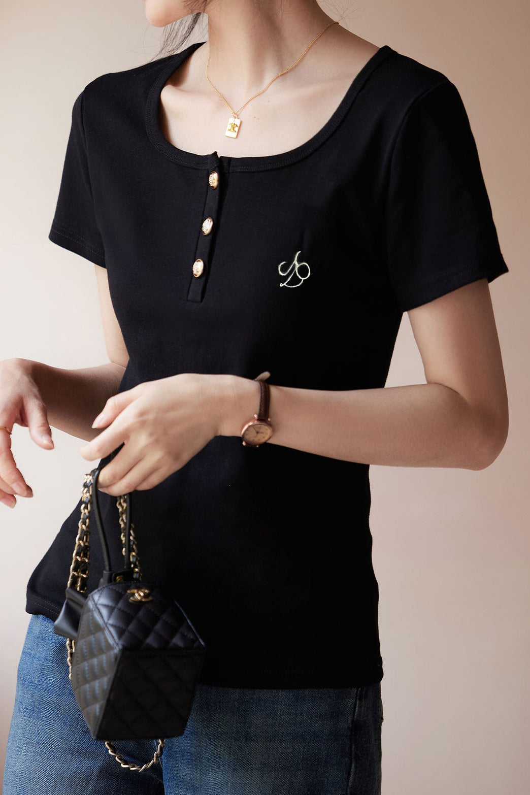 Casual Letter Embroidered Short Sleeve T-Shirt - liwisi