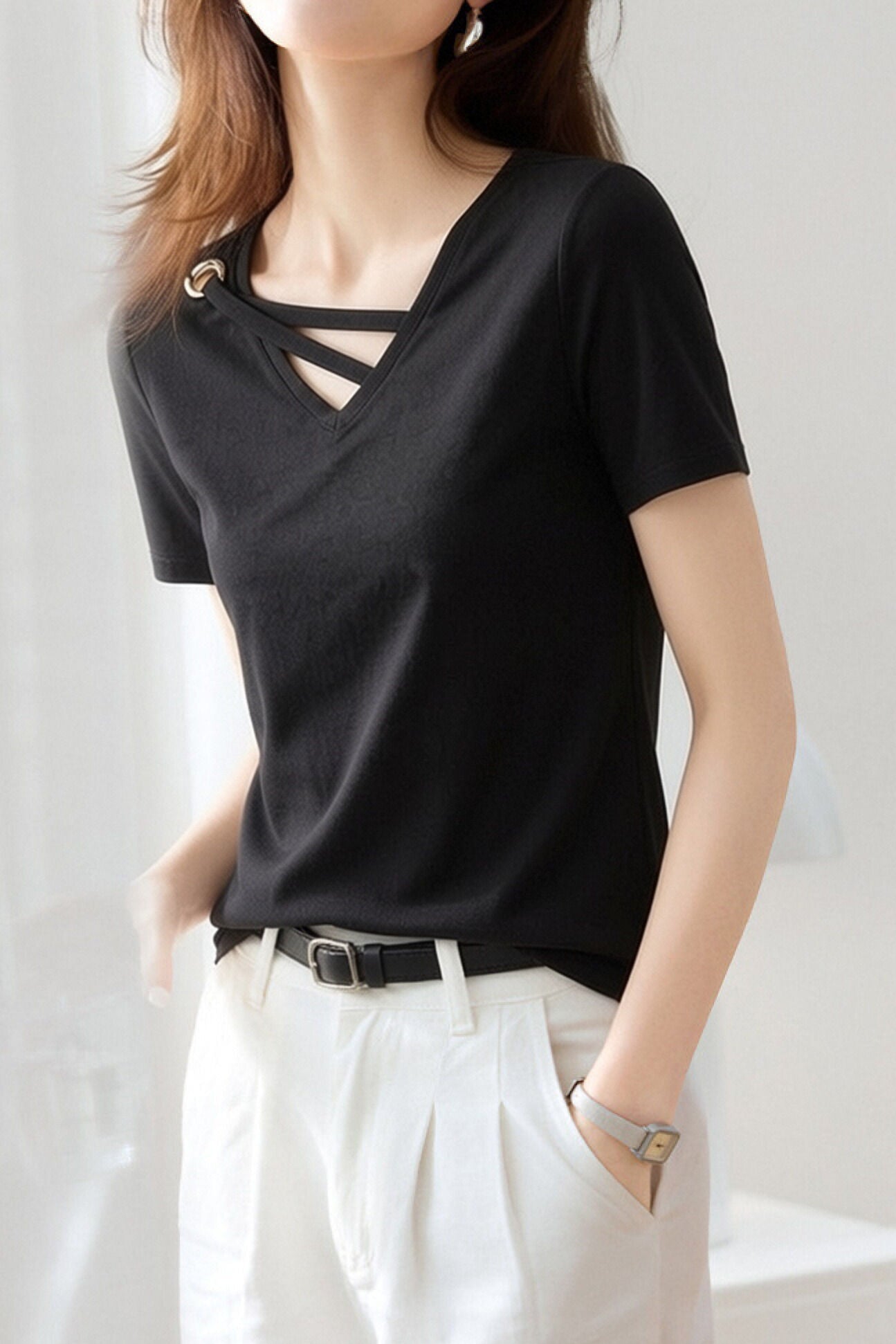 Casual Design V-Neck T-Shirt - liwisi