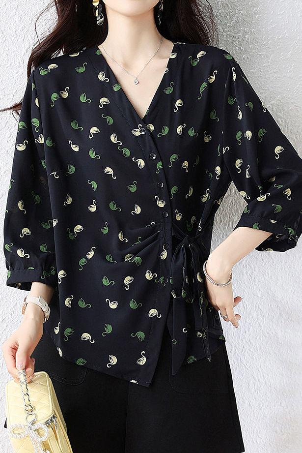 Temperament Little Swan Printed V-Neck Cardigan Shirt - liwisi