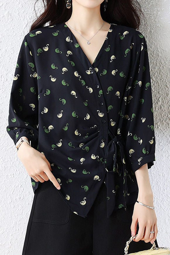 Temperament Little Swan Printed V-Neck Cardigan Shirt - liwisi