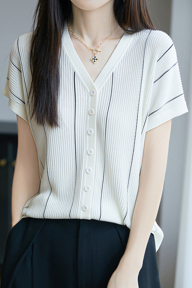 Casual V-Neck Fine Striped Short Sleeve Knit Top - liwisi