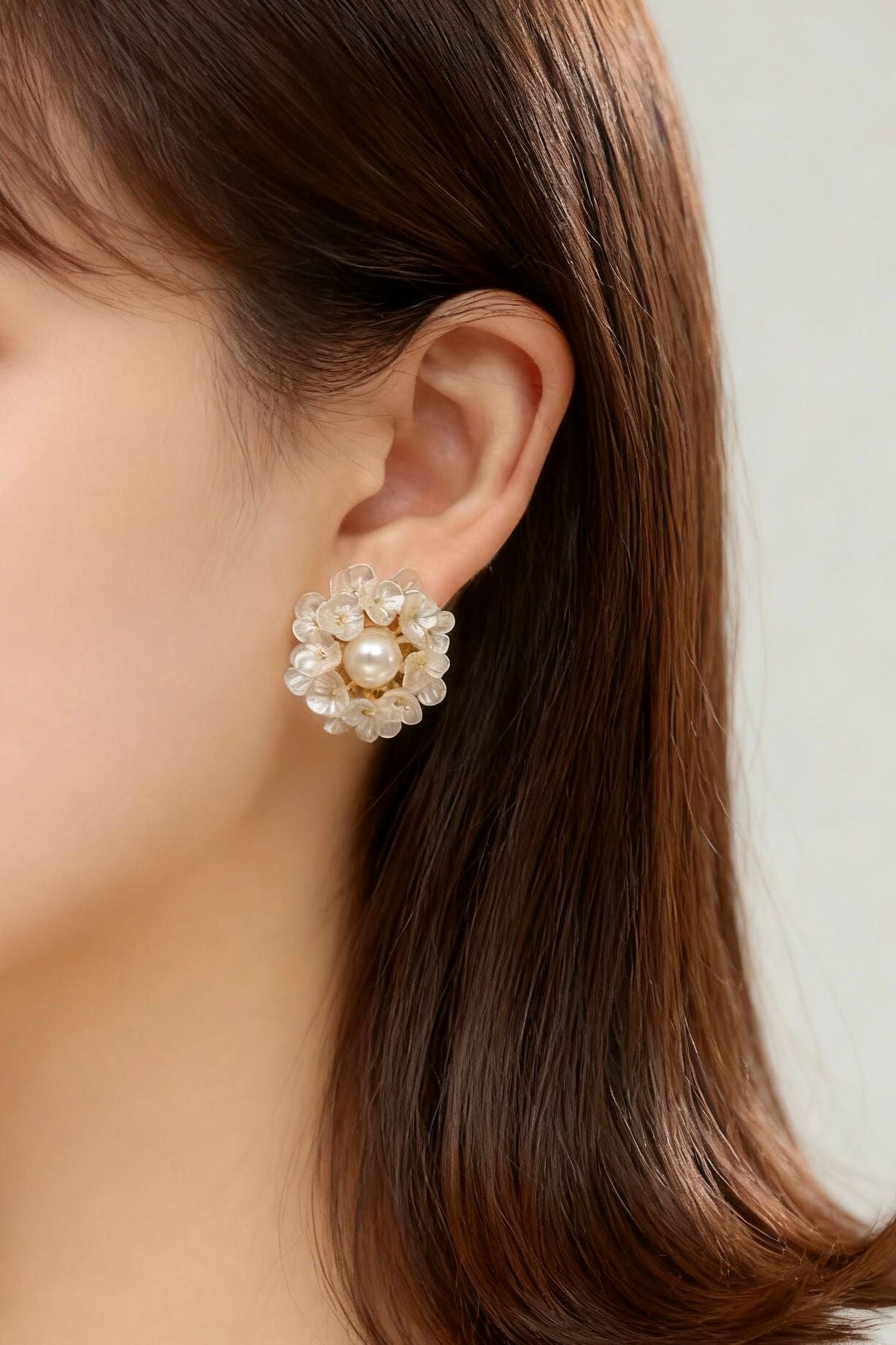 Elegant Silver Needle Resin Flower Earrings - liwisi