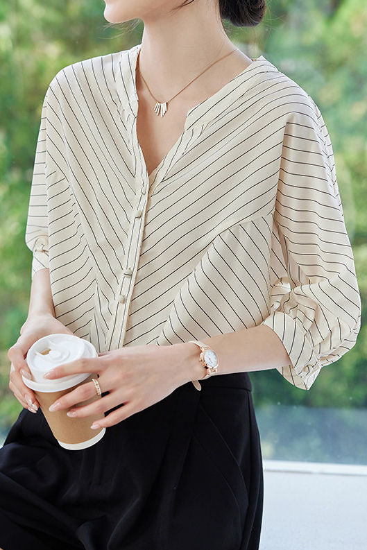 Elegant Striped Small V-Neck Five-Point Sleeve Shirt - liwisi