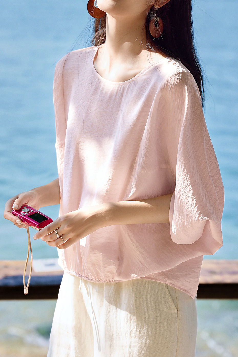 Elegant Batwing Sleeve Crew Neck Shirt - liwisi