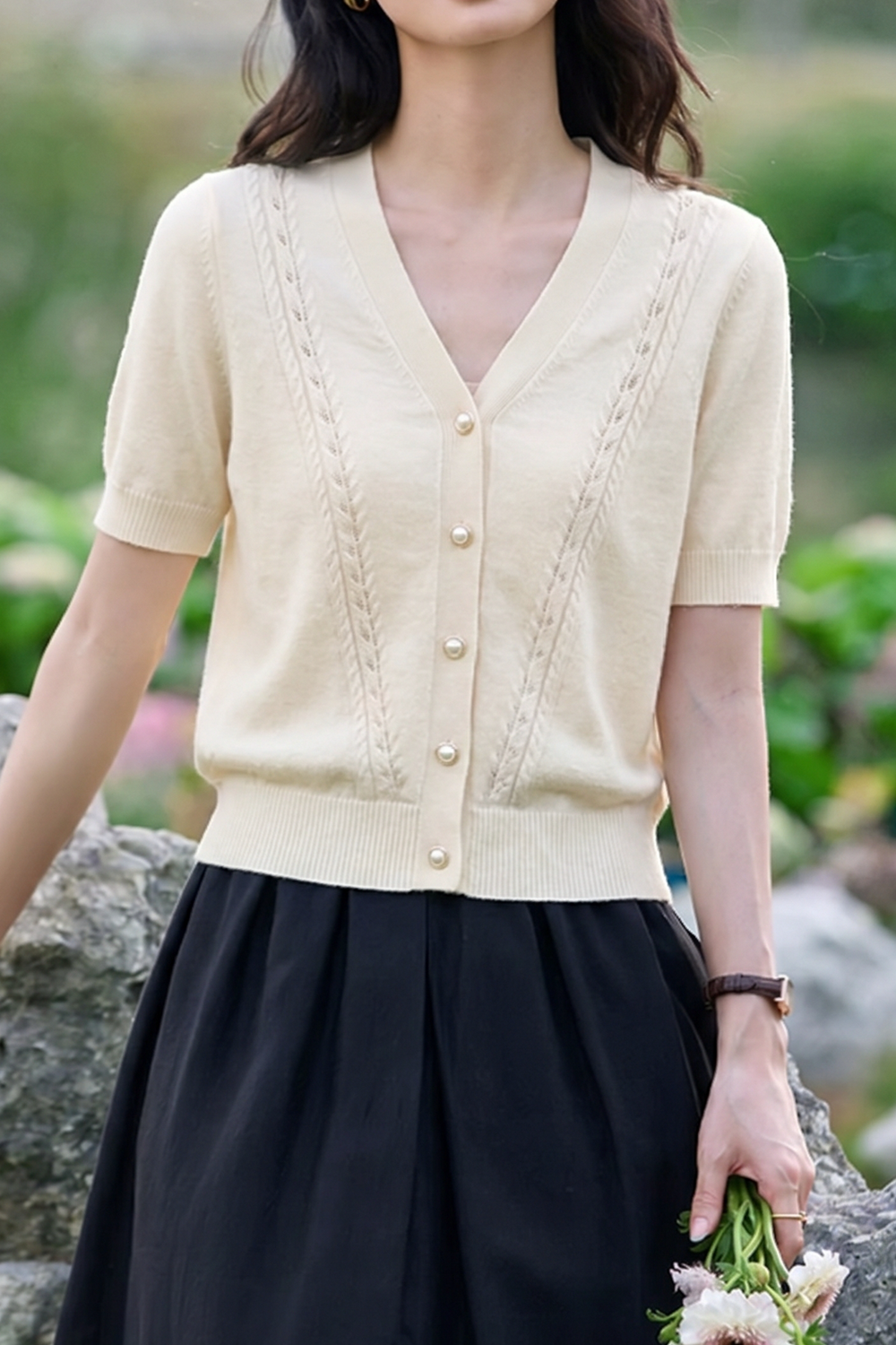 Elegant V-Neck Knit Cardigan - liwisi