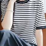 Elegant Color Block Striped Round Neck Knit Sweater - liwisi